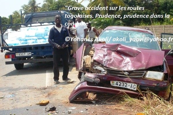 Togo— La route tue, alors attention ! 